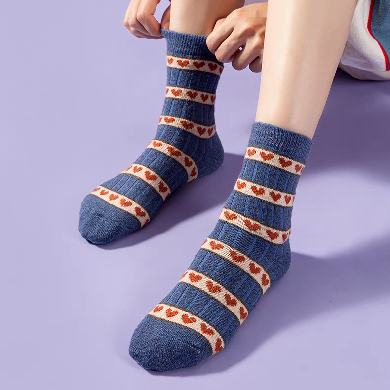 Women's Blue Cozy 4-Pair Crew Socks Set