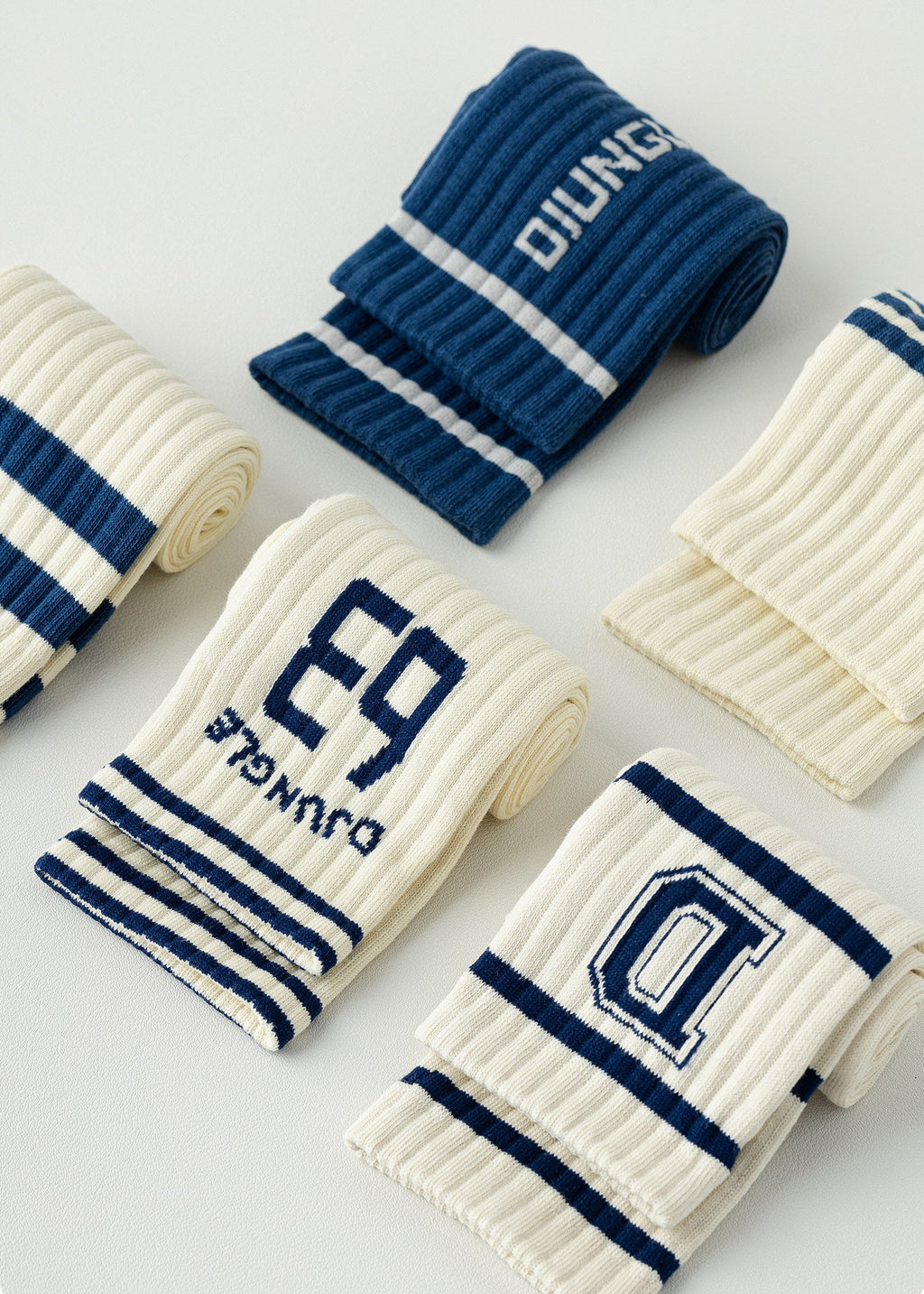Old School Classic 5-Pair Crew Socks Set